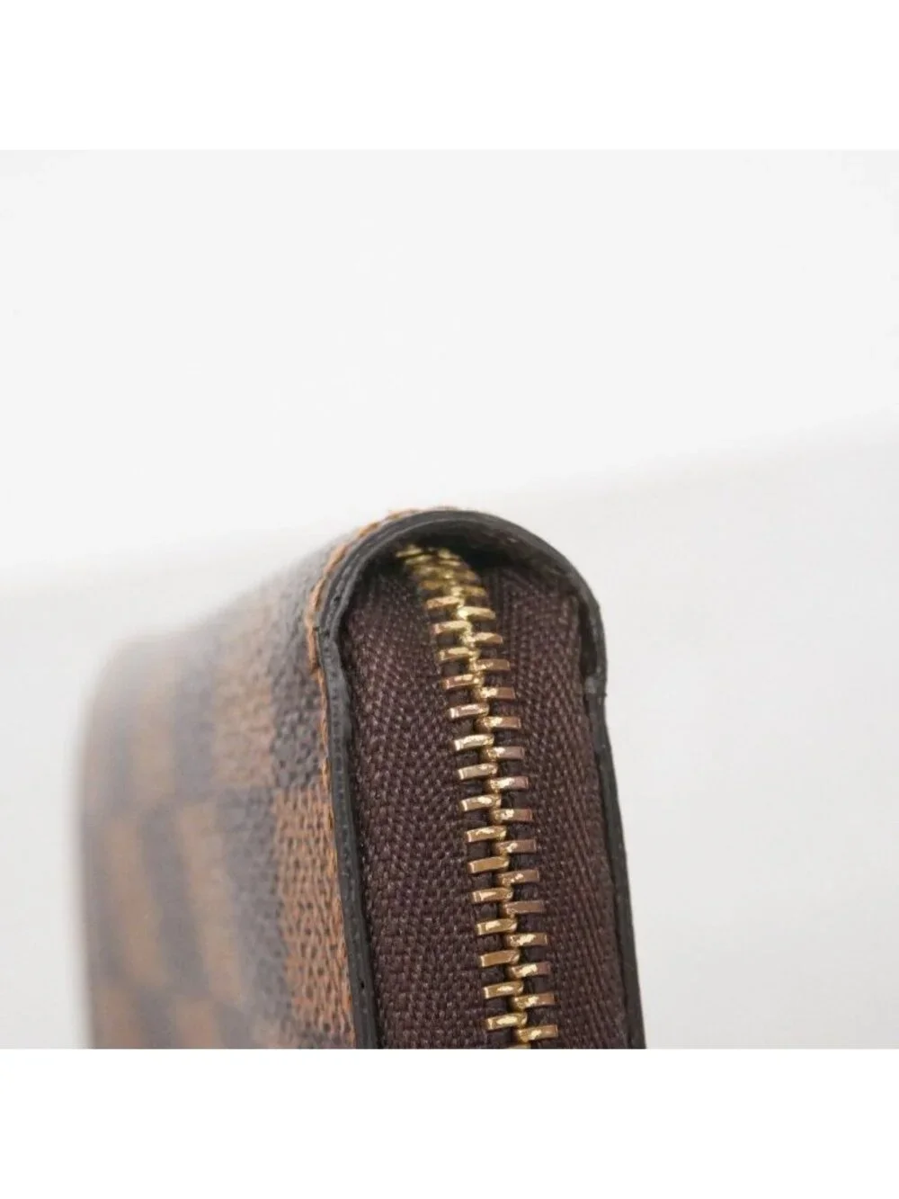 Louis Vuitton Coin Case Damier Zippy Purse Ebene